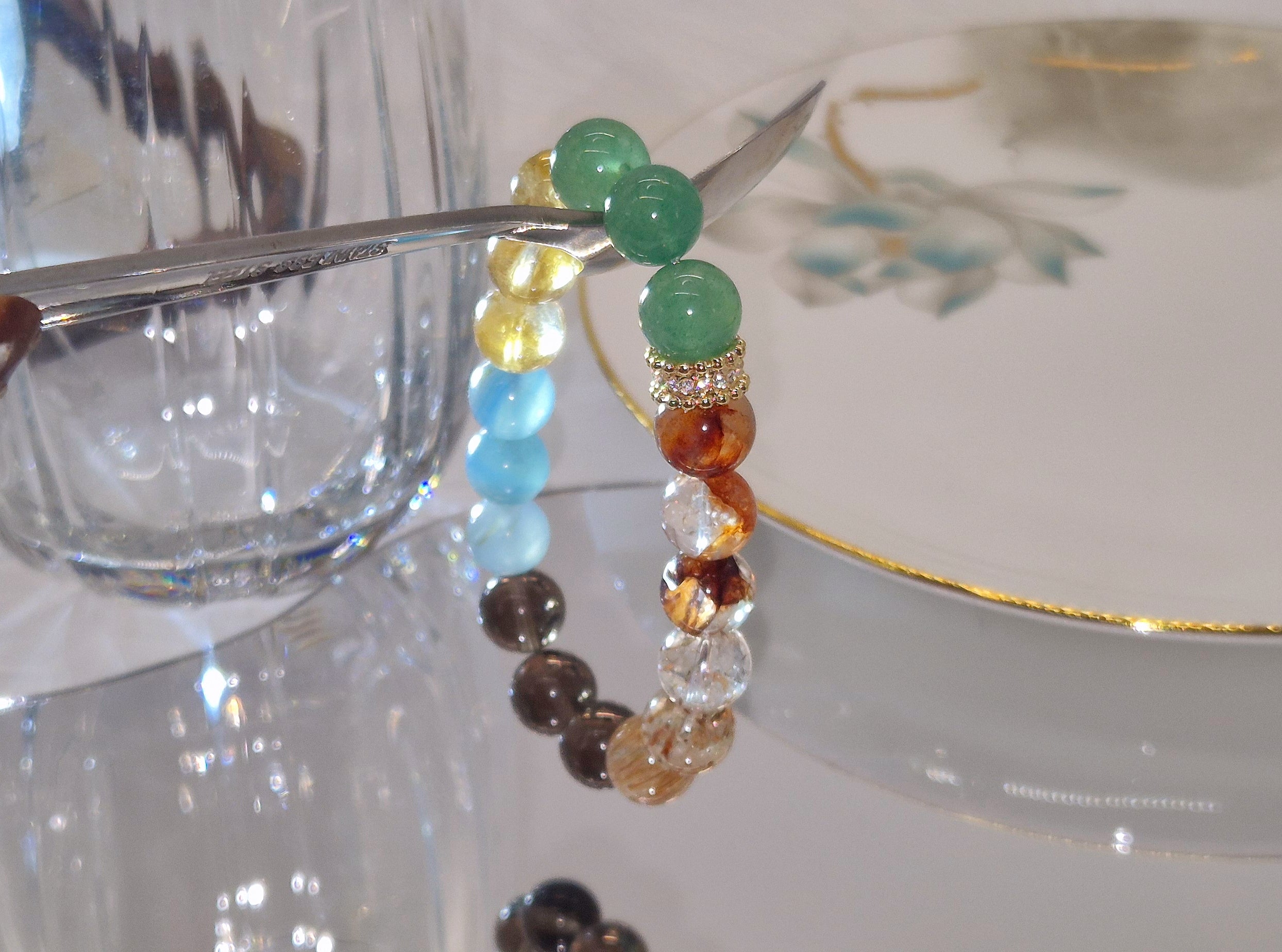 Prayer Flag Glow | beads - 10mm